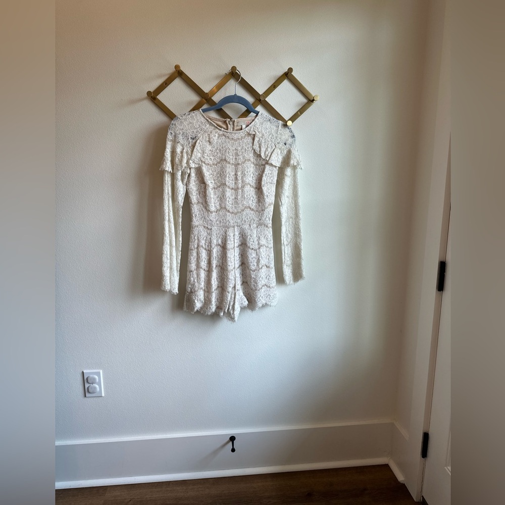 Gianna Bini White Long Sleeve Romper Worn Once